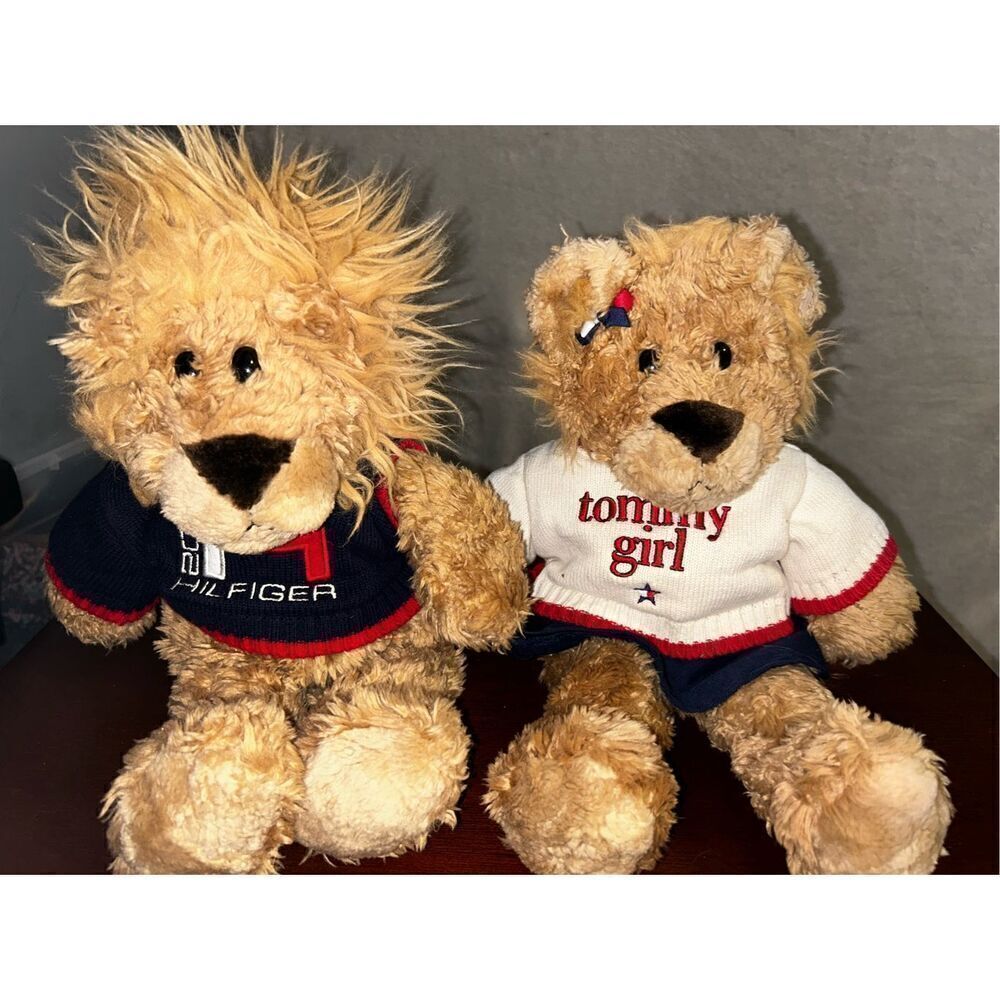 Vintage 2000 Tommy Hilfiger set of 2 large plush lions